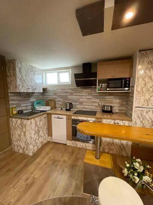 Magnifique Studio En Residence La Chaussee-Saint-Victor Exterior photo